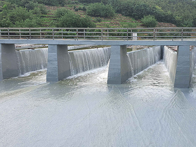 Waterproofing of drinking water dams